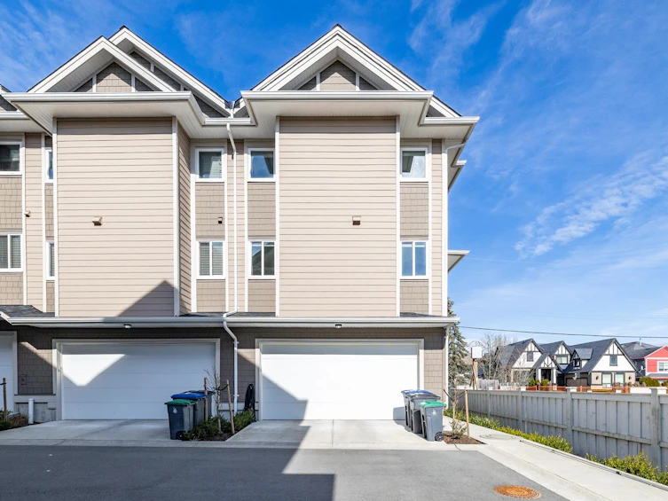 5-5780 174 Street, Surrey, BC, V3S 7K3 - 4