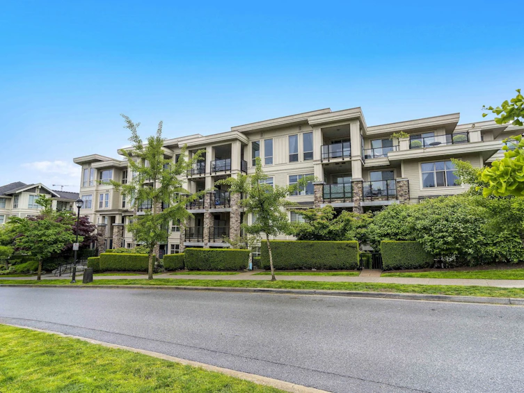 202-250 Francis Way, New Westminster, BC, V3L 0E6 - 3