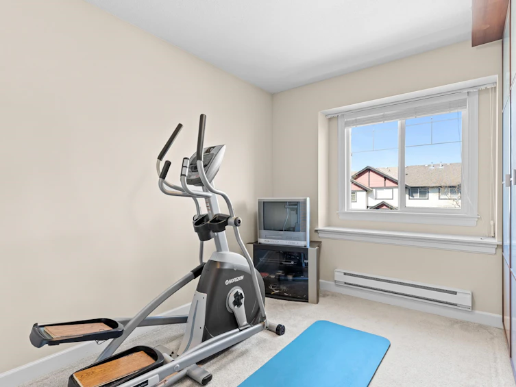 17978 71a Avenue, Surrey, BC, V3S 7C8 - 17