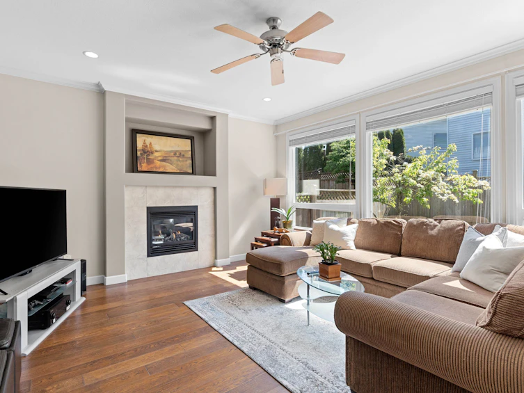 17978 71a Avenue, Surrey, BC, V3S 7C8 - 4