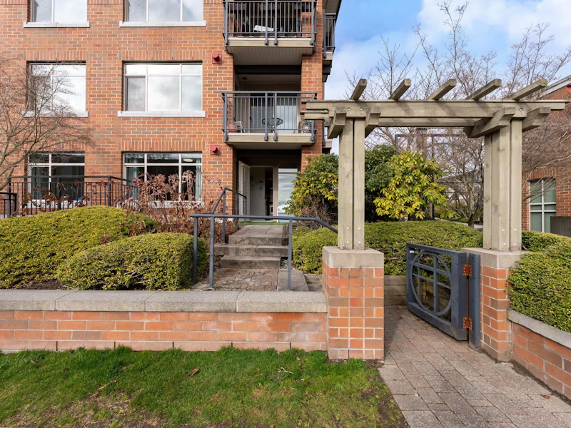113 - 9199 Tomicki Avenue, Richmond BC V6X 0C4