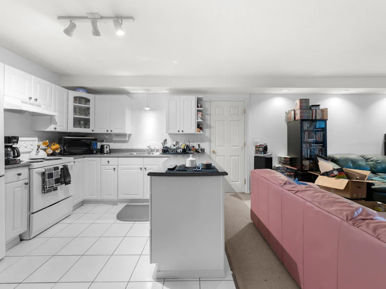 9762 149 Street, Surrey, BC, V3R 8C6 - 32