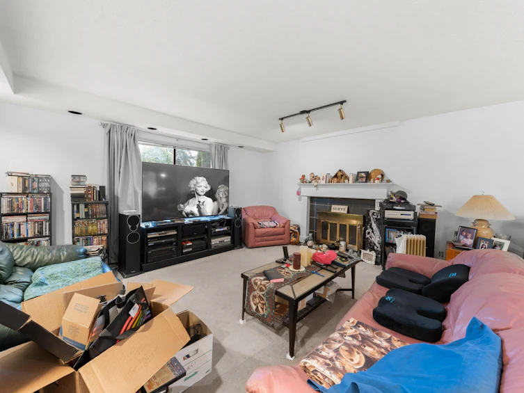 9762 149 Street, Surrey, BC, V3R 8C6 - 24