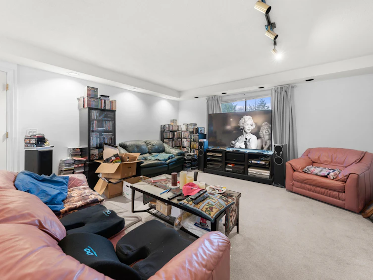 9762 149 Street, Surrey, BC, V3R 8C6 - 26