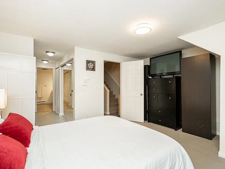 2209 Alder Street, Vancouver, BC, V6H 2R8 - 29