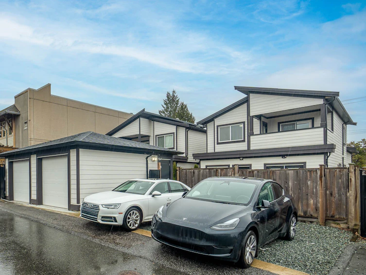 1483 Sperling Avenue, Burnaby, BC, V5B 4J8 - 23