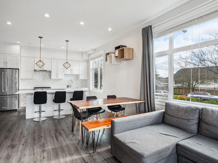 7078 Fraser Street, Vancouver, BC, V5X 3V5 - 3
