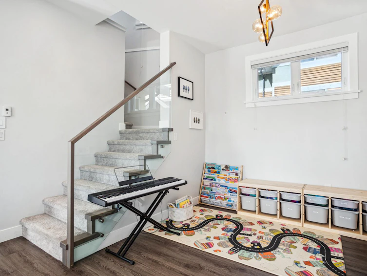 7078 Fraser Street, Vancouver, BC, V5X 3V5 - 17