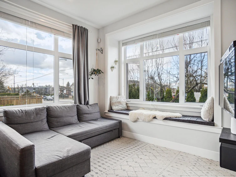 7078 Fraser Street, Vancouver, BC, V5X 3V5 - 4