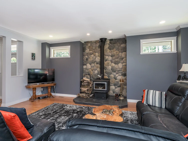 12525 Low Road, Mission, BC, V0M 1N0 - 5