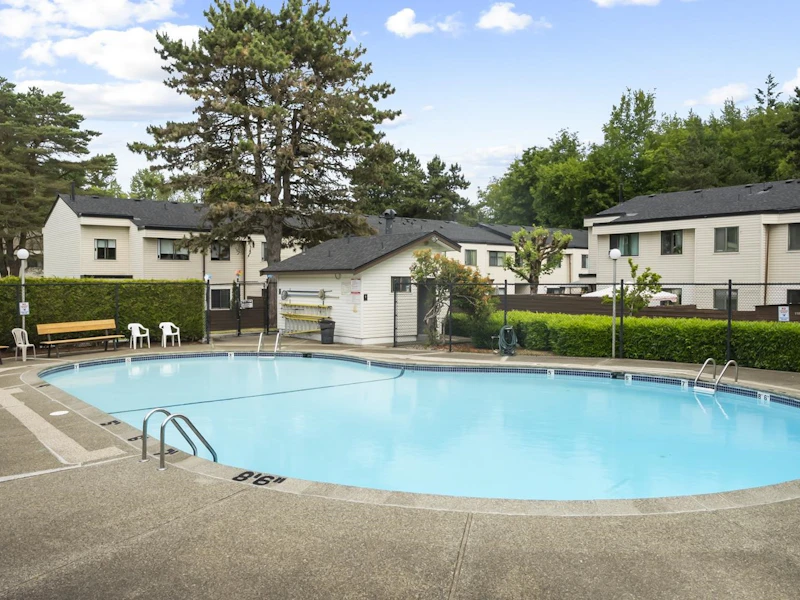 37 - 14111 104th Avenue, Surrey BC V3T 1X6