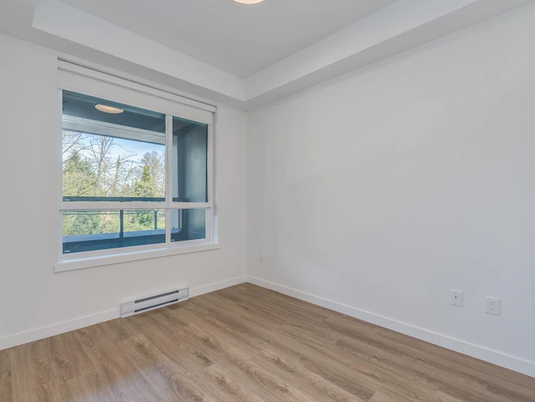 E216-13858 108 Avenue, Surrey, BC, V3T 0T8 - 13
