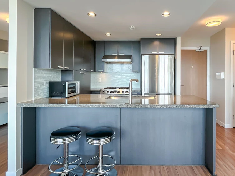 2402-2232 Douglas Road, Burnaby, BC, V5C 0G9 - 6