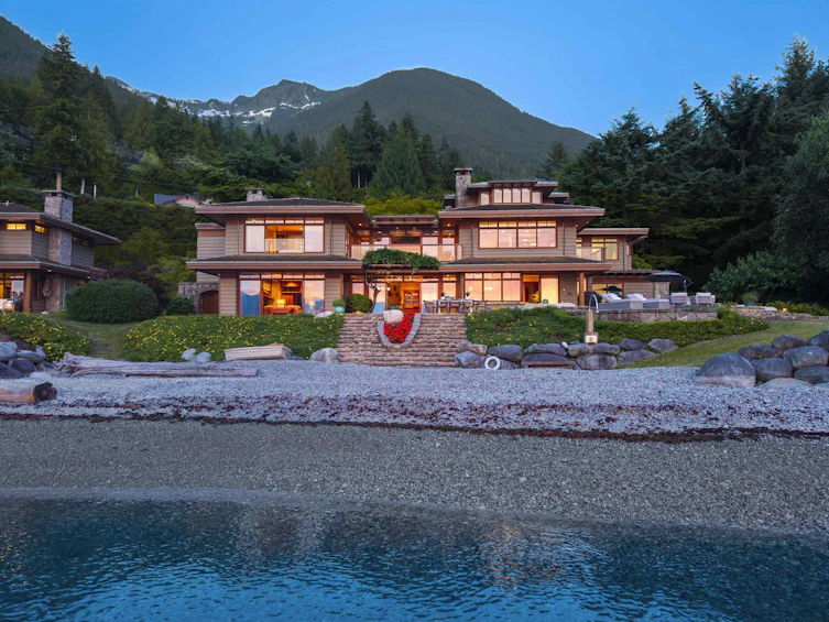 270 Lions Bay Avenue, West Vancouver, BC, V0N 2E0 - 2