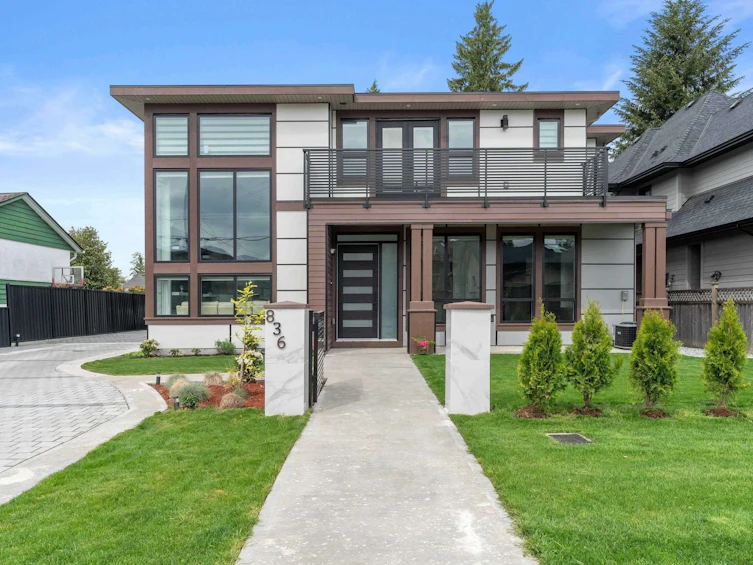 836 Macintosh Street, Coquitlam, BC, V3J 4Z2