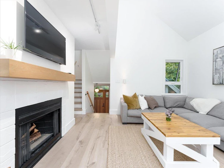 6810 Hycroft Road, West Vancouver, BC, V7W 2K8 - 5