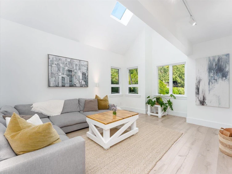 6810 Hycroft Road, West Vancouver, BC, V7W 2K8 - 4