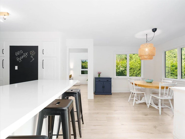 6810 Hycroft Road, West Vancouver, BC, V7W 2K8 - 10