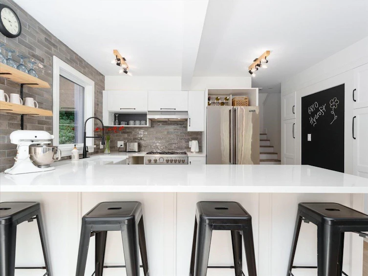 6810 Hycroft Road, West Vancouver, BC, V7W 2K8 - 9