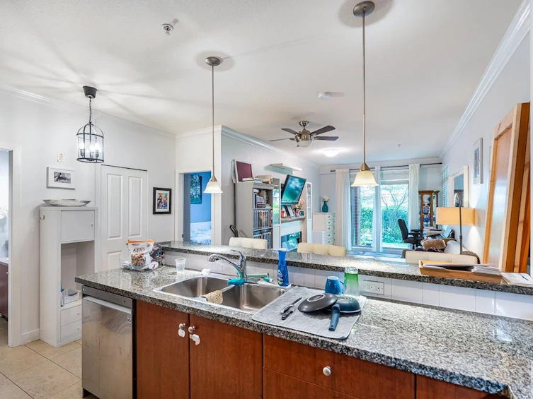 103-200 Capilano Road, Port Moody, BC, V3H 5N1 - 9