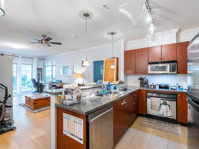 103-200 Capilano Road, Port Moody, BC, V3H 5N1 - 3
