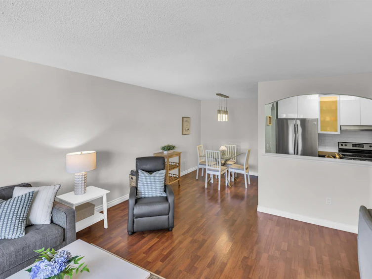 205-1840 E Southmere Crescent, Surrey, BC, V4A 9C5 - 19
