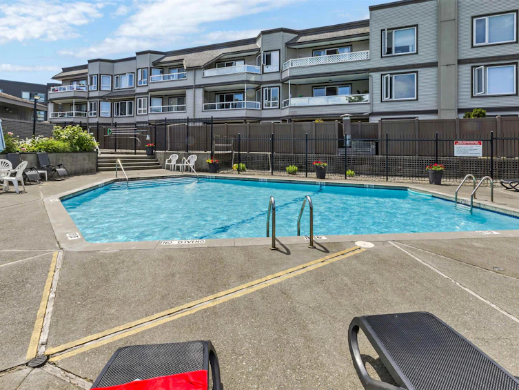 205-1840 E Southmere Crescent, Surrey, BC, V4A 9C5 - 23