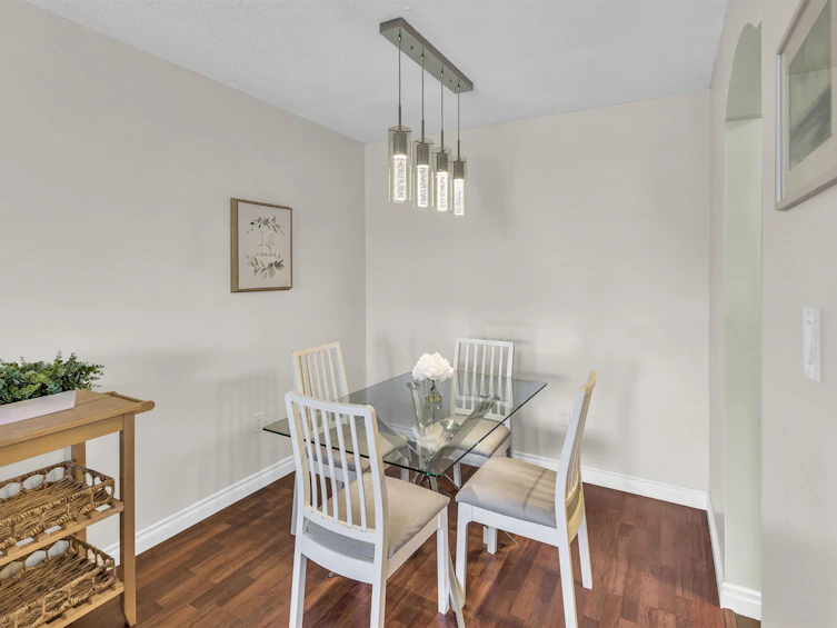 205-1840 E Southmere Crescent, Surrey, BC, V4A 9C5 - 15