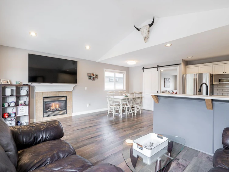 23624 Kanaka Way, Maple Ridge, BC, V2W 2A1 - 17