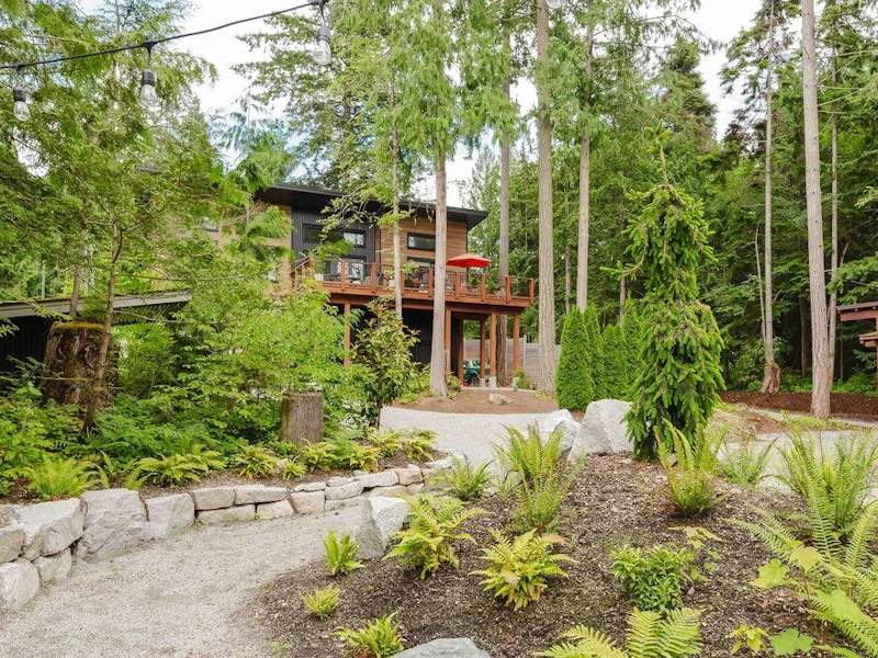 6290 Sechelt Inlet Road, Sechelt BC