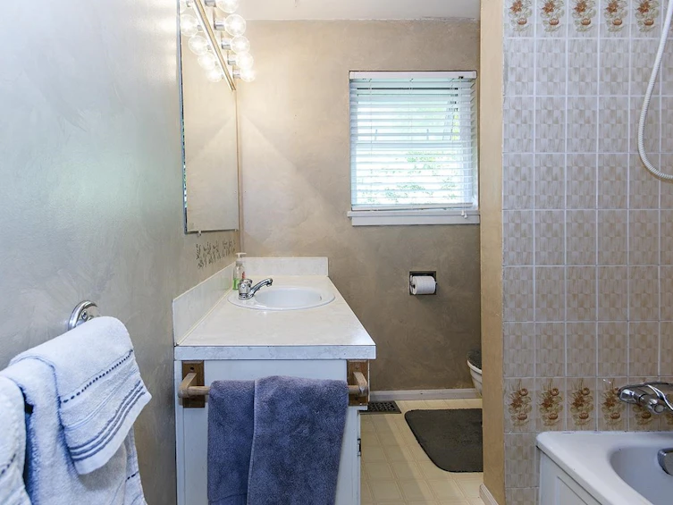 3489 St. Marys Avenue, North Vancouver, BC, V7N 1X7 - 11