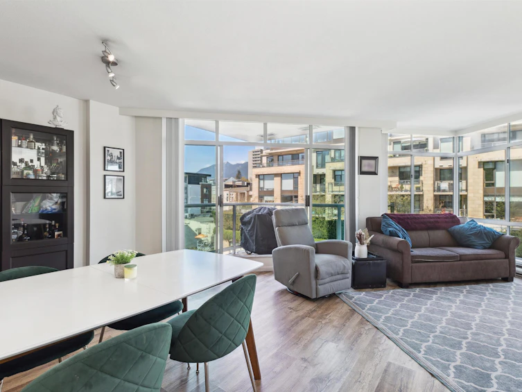 703-130 E 2nd Street, North Vancouver, BC, V7L 1C3 - 4