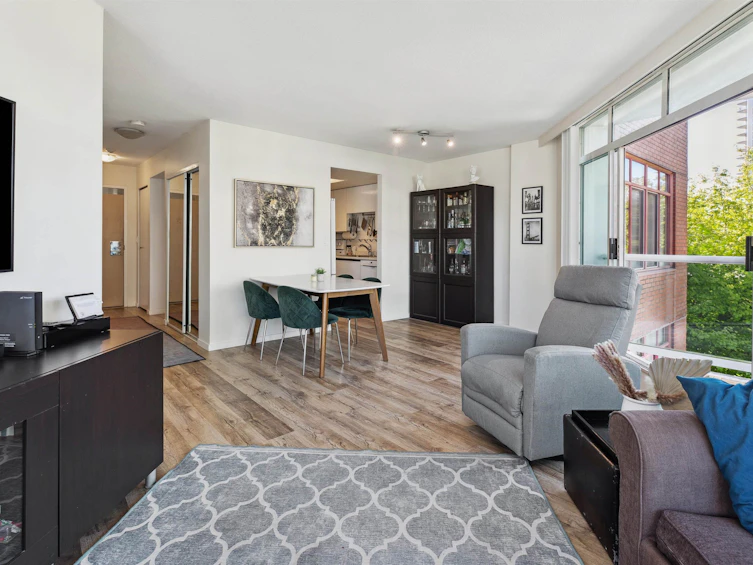 703-130 E 2nd Street, North Vancouver, BC, V7L 1C3 - 7