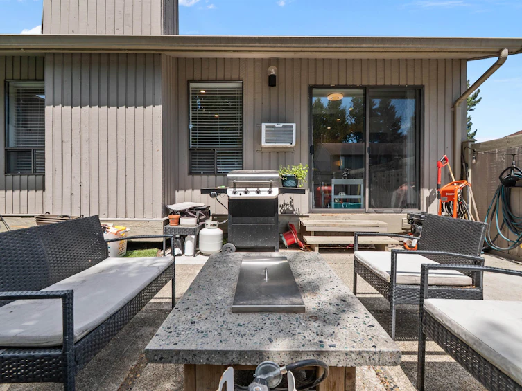 20-32858 Landeau Place, Abbotsford, BC, V2S 5X9 - 23