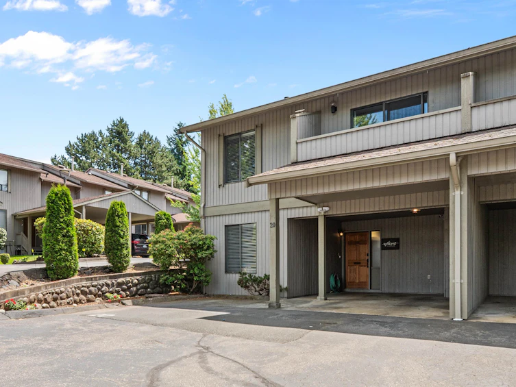20-32858 Landeau Place, Abbotsford, BC, V2S 5X9 - 2