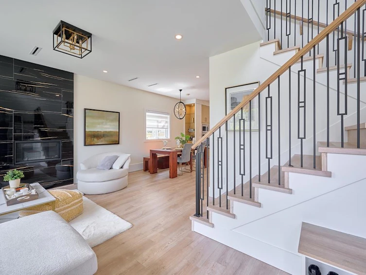4809 Patterson Avenue, Burnaby, BC, V5G 3A6 - 3