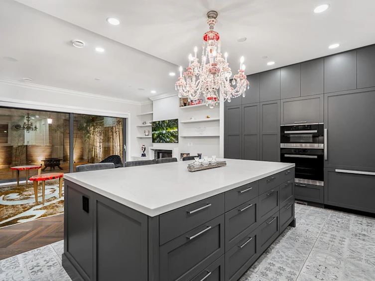 4035 Marine Drive, West Vancouver, BC, V7V 1N7 - 19