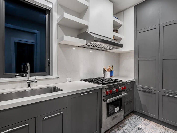 4035 Marine Drive, West Vancouver, BC, V7V 1N7 - 20