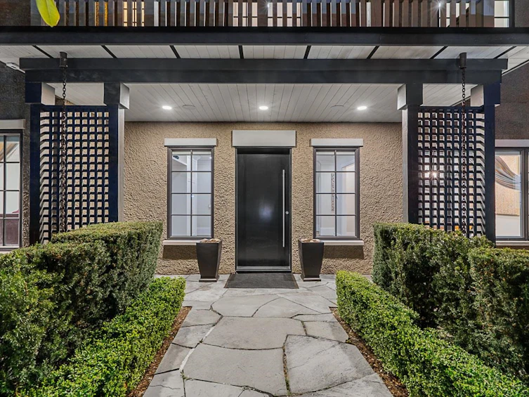 4035 Marine Drive, West Vancouver, BC, V7V 1N7 - 3