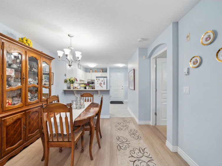 202-960 Lynn Valley Road, North Vancouver, BC, V7J 3V6 - 8