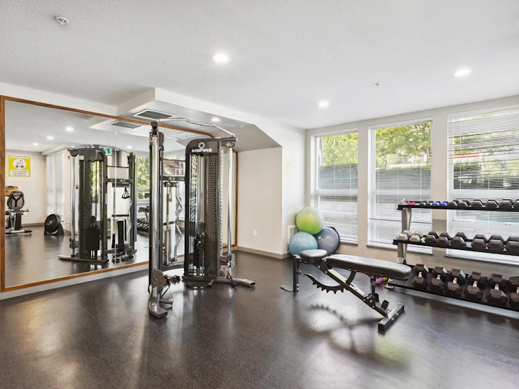 516-2665 Mountain Highway, North Vancouver, BC, V7J 0A8 - 25