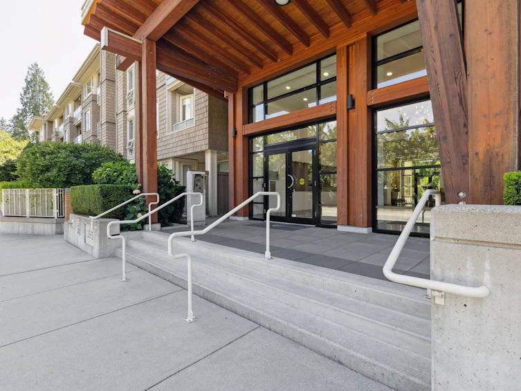 516-2665 Mountain Highway, North Vancouver, BC, V7J 0A8 - 33
