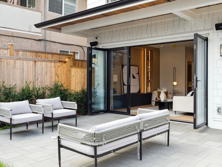 4868 Dumfries Street, Vancouver, BC, V5N 3T9 - 14
