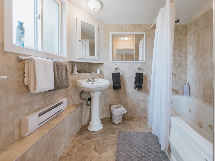 6303 Fairway Avenue, Sechelt, BC, V7Z 0P8 - 20