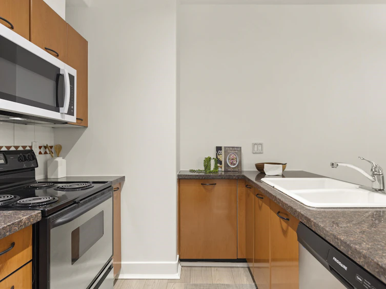 115-1823 W 7th Avenue, Vancouver, BC, V6J 5K5 - 17
