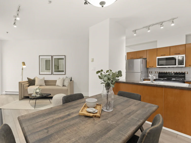 115-1823 W 7th Avenue, Vancouver, BC, V6J 5K5 - 5
