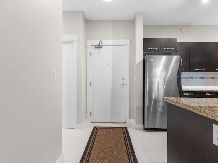 102-33539 Holland Avenue, Abbotsford, BC, V2S 0C6 - 10
