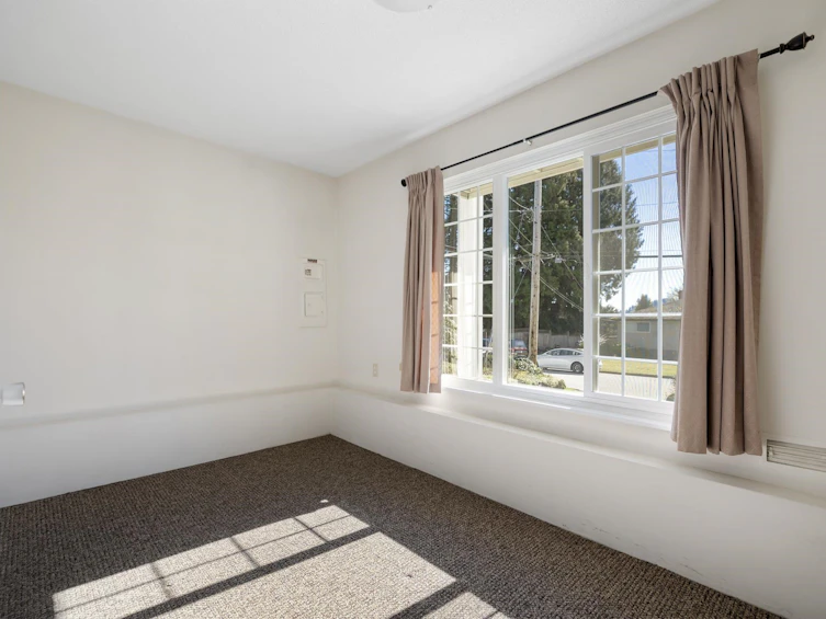2932 Brixham Road, North Vancouver, BC, V7H 1C4 - 32