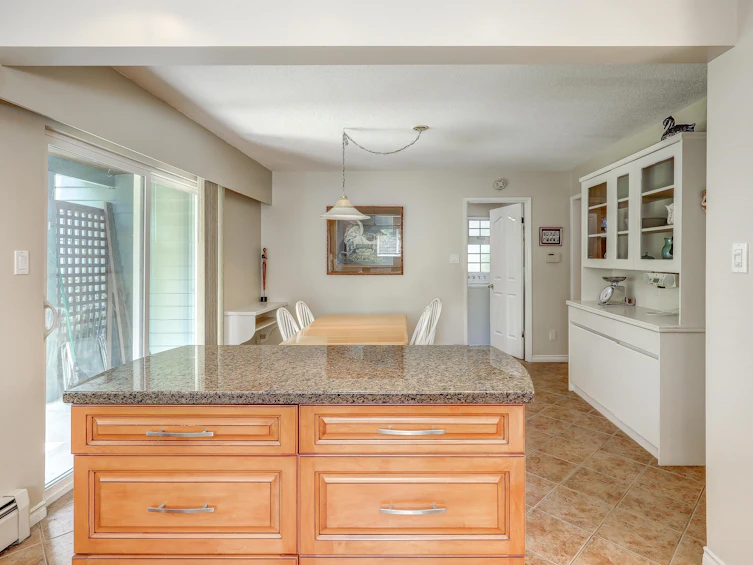 5140 Galway Drive, Delta, BC, V4M 3R5 - 11