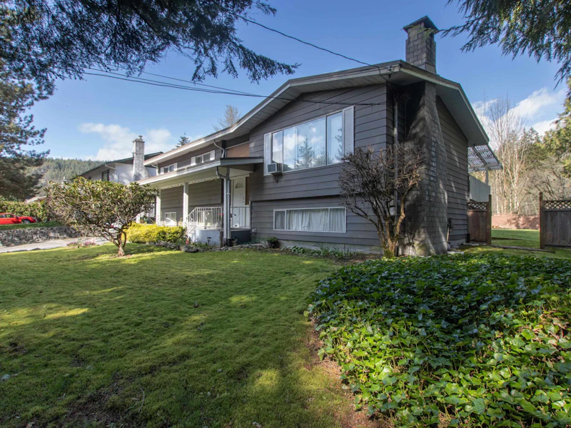 2041 Spruce Drive, Squamish BC V0N 0C2